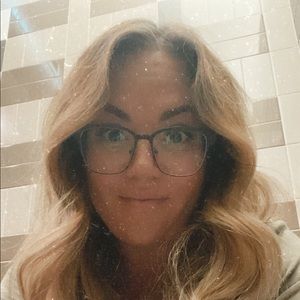 Meet your Posher, Fernanda